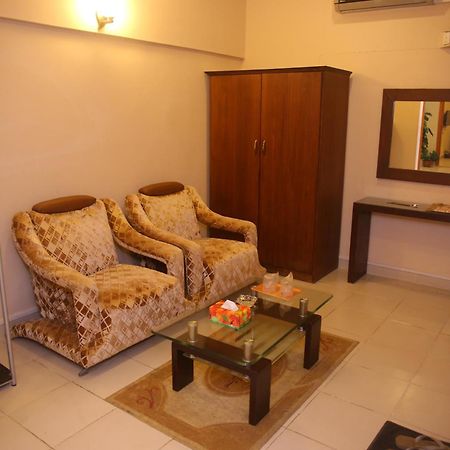 Royal Inn Hotel Карачи Екстериор снимка