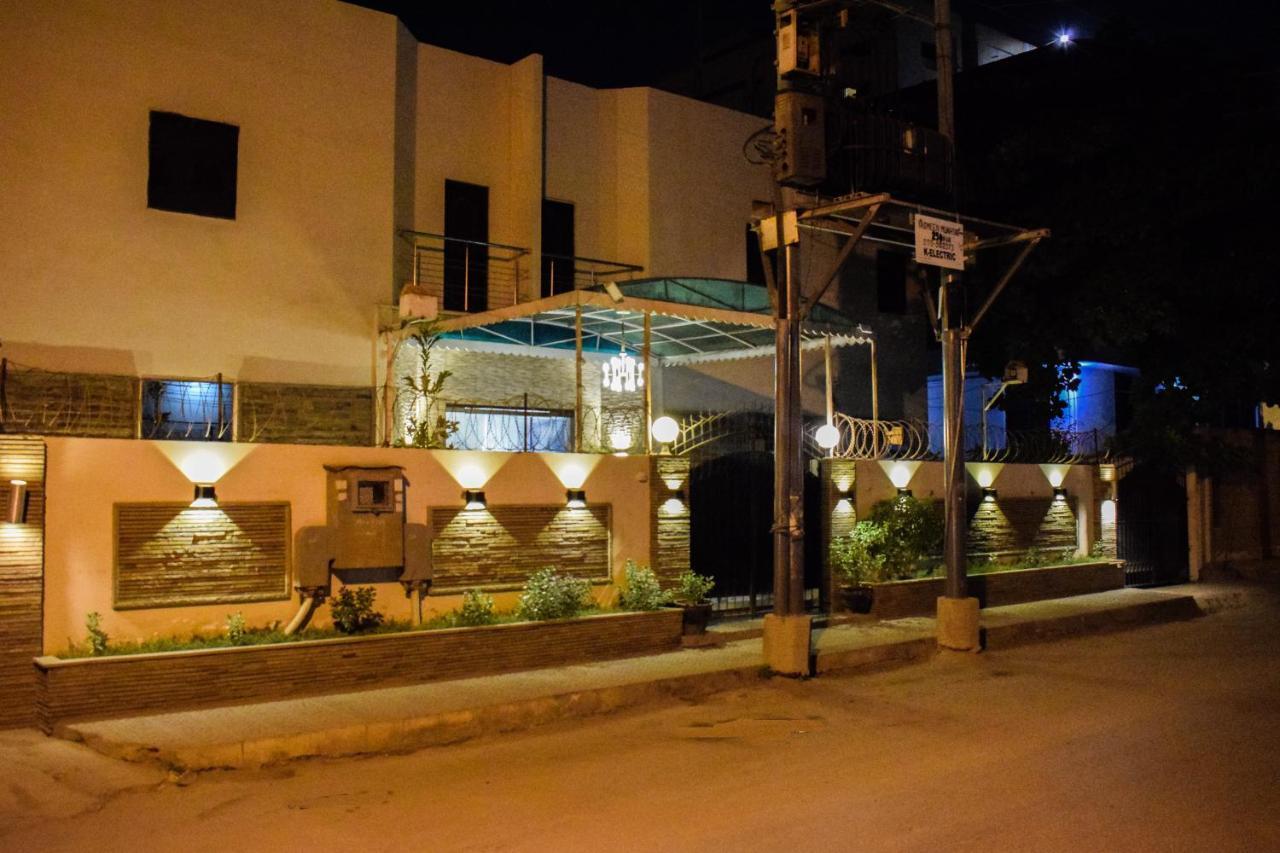 Royal Inn Hotel Карачи Екстериор снимка