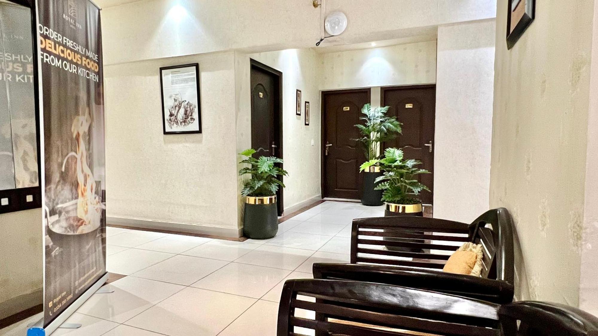 Royal Inn Hotel Карачи Екстериор снимка