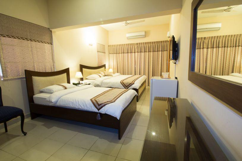 Royal Inn Hotel Карачи Екстериор снимка