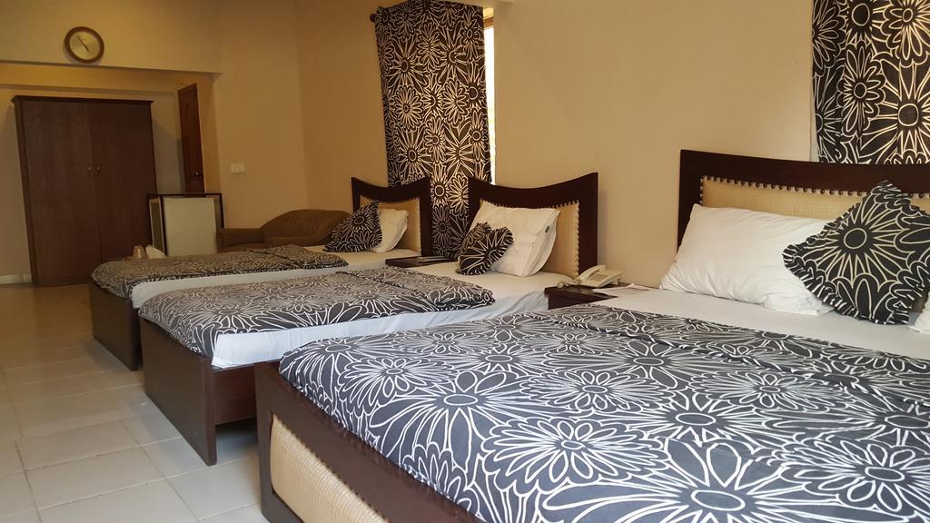 Royal Inn Hotel Карачи Екстериор снимка